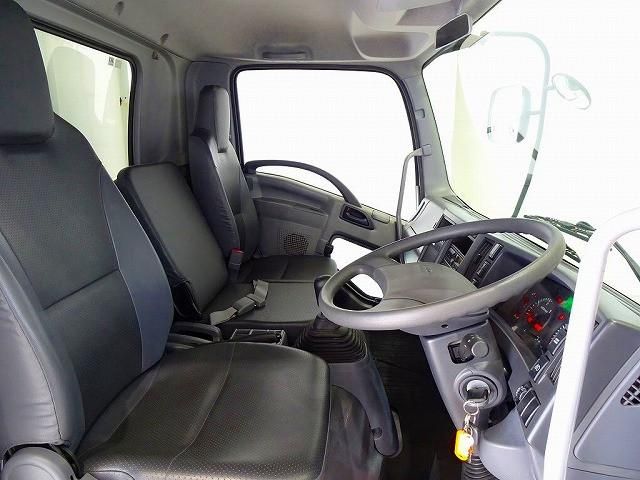 ISUZU FORWARD 2016 Image 31