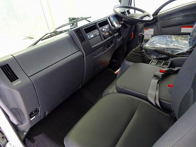 ISUZU FORWARD 2016 Image 31