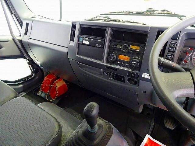 ISUZU FORWARD 2016 Image 31