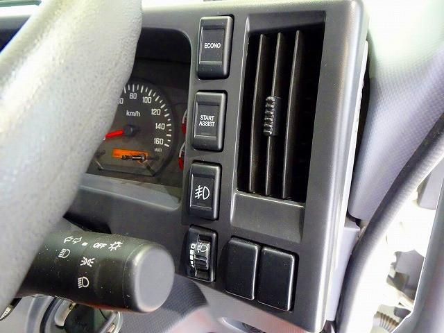 ISUZU FORWARD 2016 Image 31