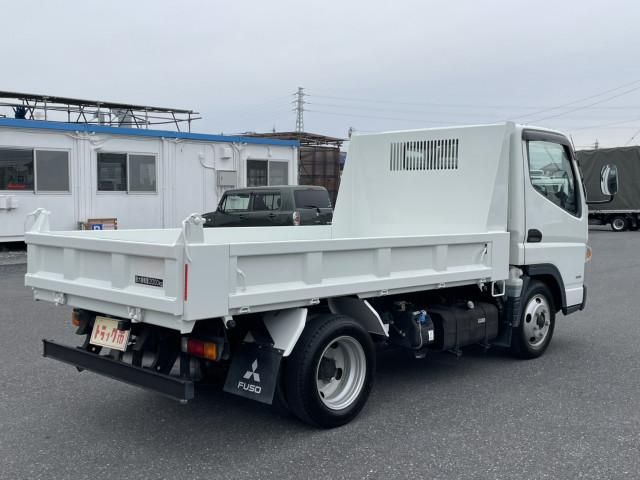 MITSUBISHI CANTER 2018 Image 31