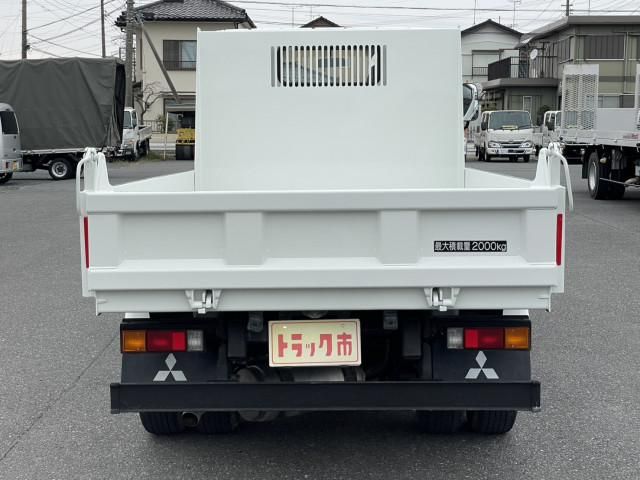MITSUBISHI CANTER 2018 Image 31