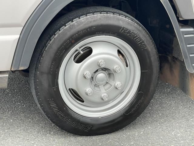 MITSUBISHI CANTER 2018 Image 31