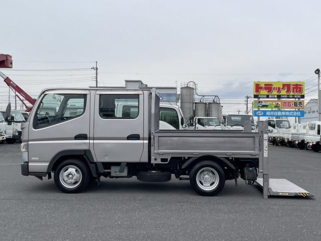 MITSUBISHI CANTER 2018 Image 31