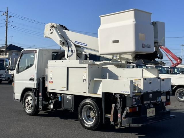 MITSUBISHI CANTER 2017 Image 31