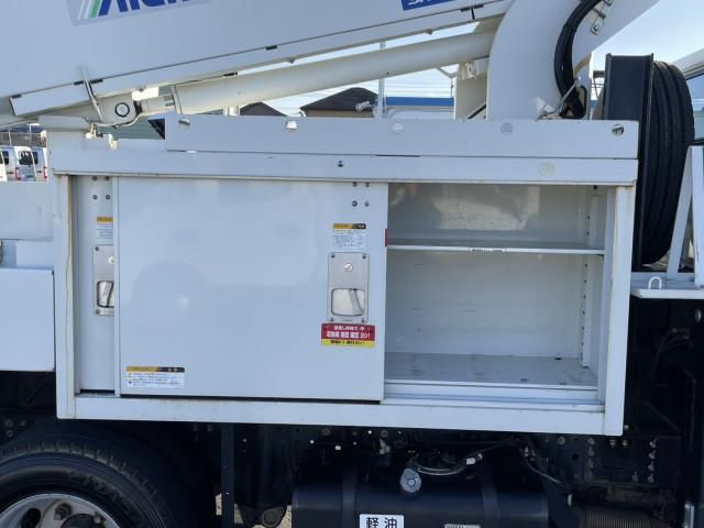 MITSUBISHI CANTER 2017 Image 31