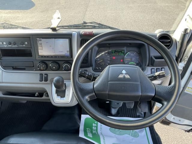 MITSUBISHI CANTER 2017 Image 31