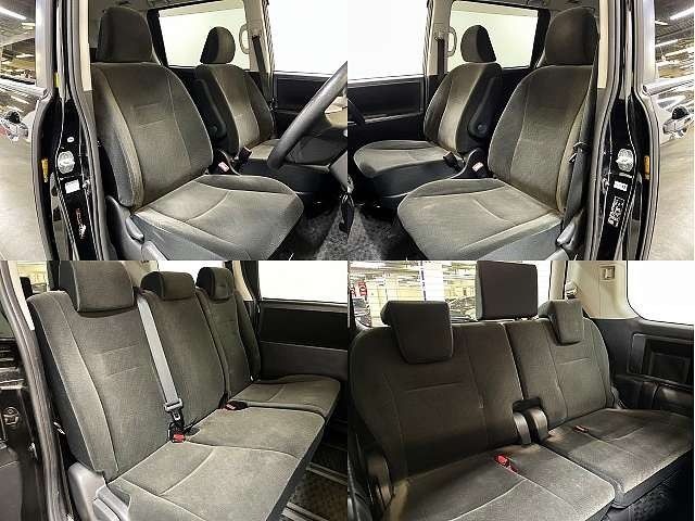 TOYOTA VOXY 2011 Image 31