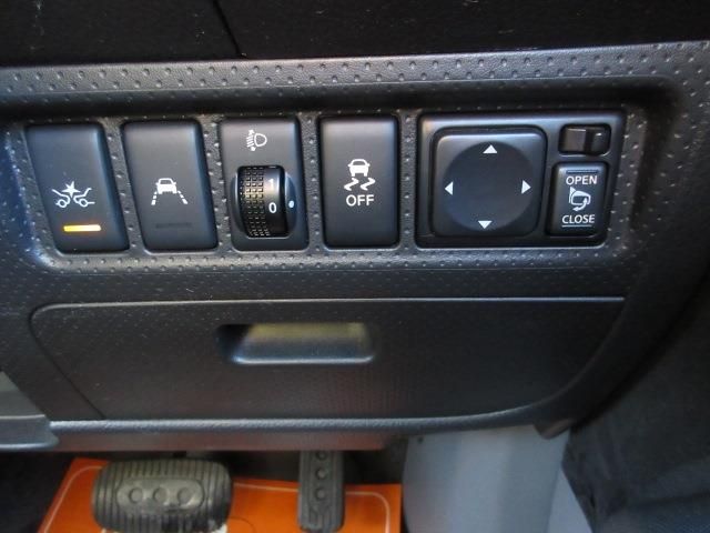 NISSAN NV150 AD 4WD 2018 Image 31