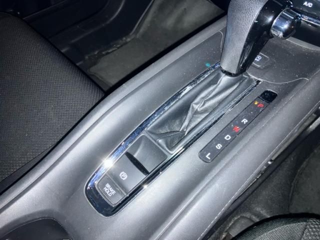 HONDA VEZEL 4WD 2016 Image 31