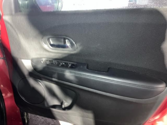 HONDA VEZEL 4WD 2016 Image 31