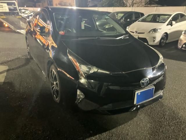 TOYOTA PRIUS 2017 Image 31