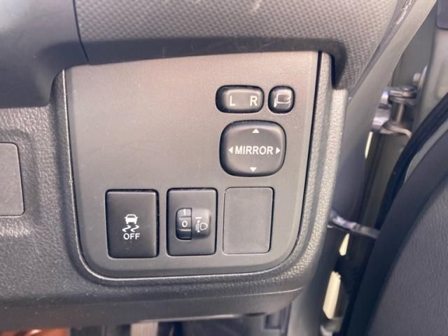 TOYOTA WISH 2010 Image 31