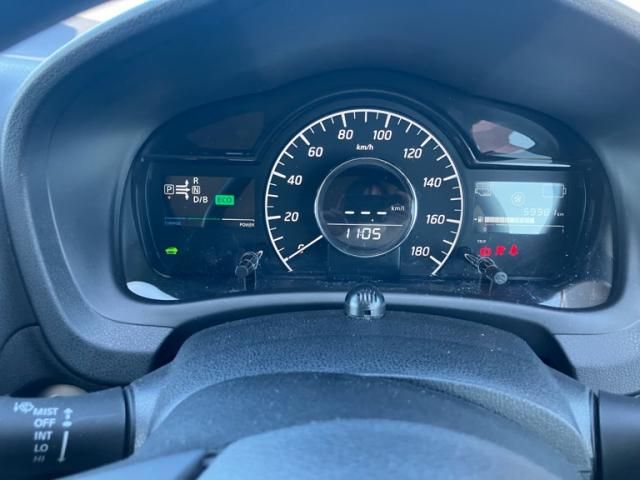 NISSAN NOTE 2018 Image 31