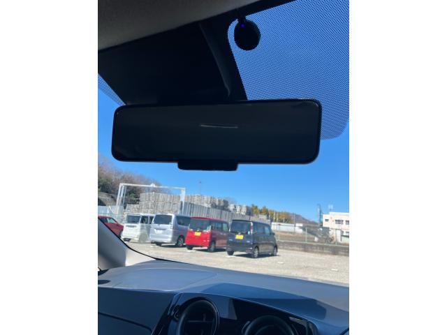 NISSAN NOTE 2018 Image 31