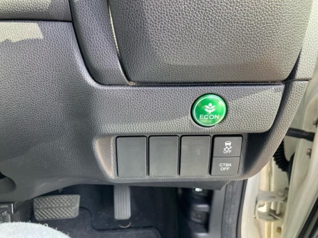 HONDA FIT 2013 Image 31