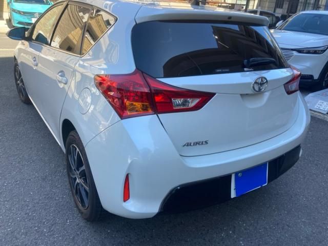 TOYOTA AURIS 2014 Image 31