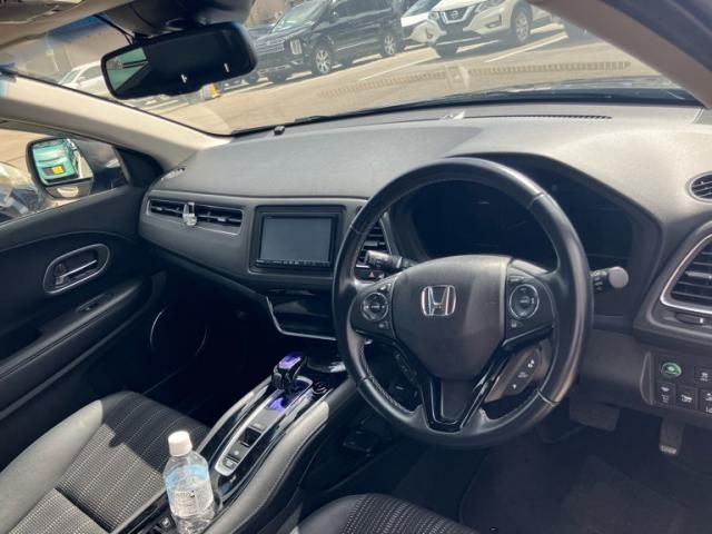 HONDA VEZEL HYBRID 2017 Image 31