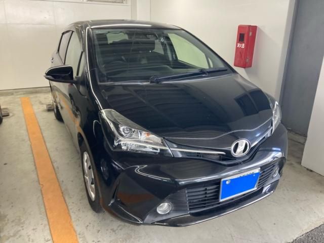TOYOTA VITZ 2017 Image 31