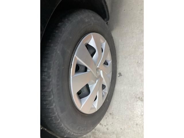 TOYOTA VITZ 2017 Image 31