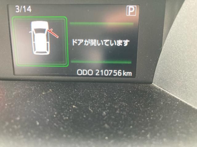 TOYOTA TANK 4WD 2017 Image 31