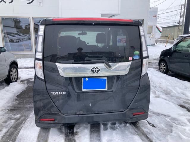 TOYOTA TANK 4WD 2017 Image 31