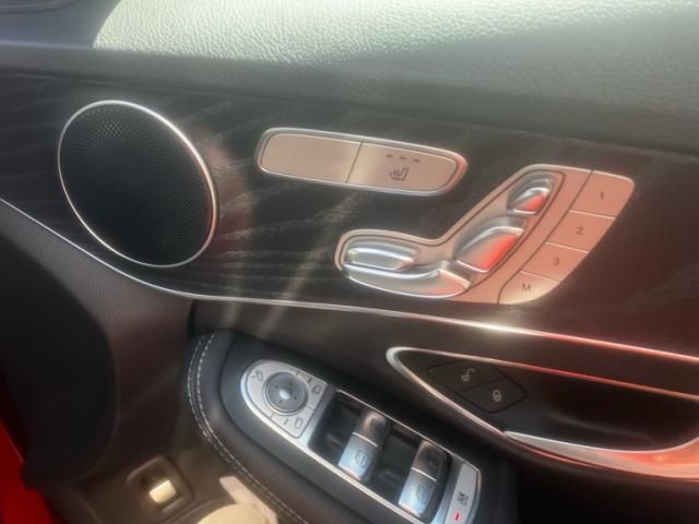 MERCEDES BENZ C CLAS 2019 Image 31