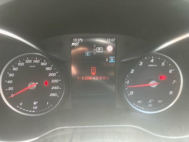 MERCEDES BENZ C CLAS 2019 Image 31