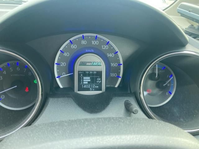 HONDA FIT SHUTTLE HYBRID 2011 Image 31