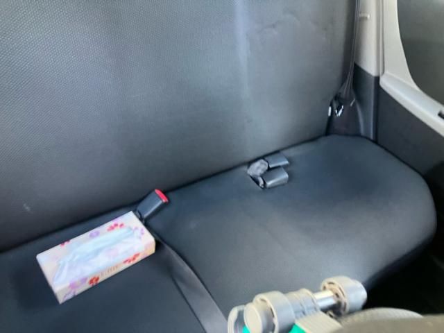 TOYOTA VITZ 2009 Image 31