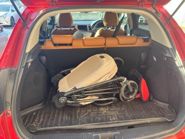 HONDA VEZEL HYBRID 4WD 2018 Image 31