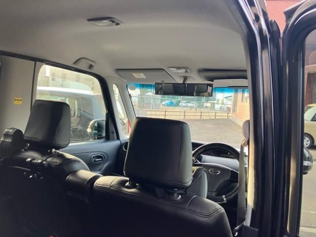 DAIHATSU TANTO CUSTOM 4WD 2013 Image 31