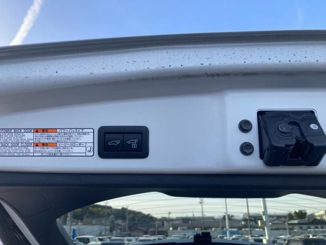 TOYOTA COROLLA CROSS HYBRID 2021 Image 31