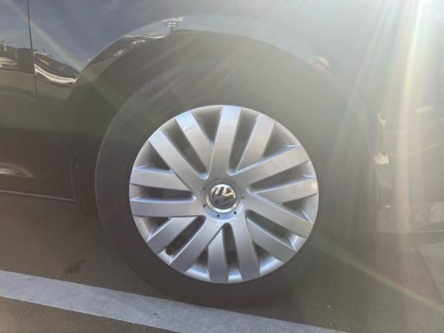 VOLKSWAGEN GOLF VARI 2011 Image 31