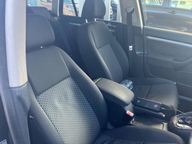 VOLKSWAGEN GOLF VARI 2011 Image 31