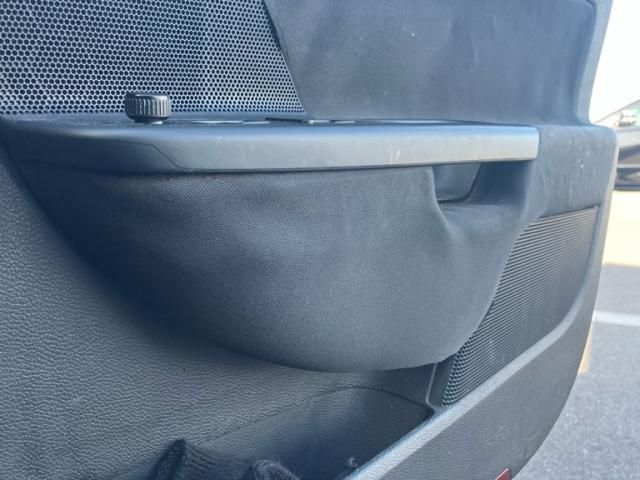 VOLKSWAGEN GOLF VARI 2011 Image 31