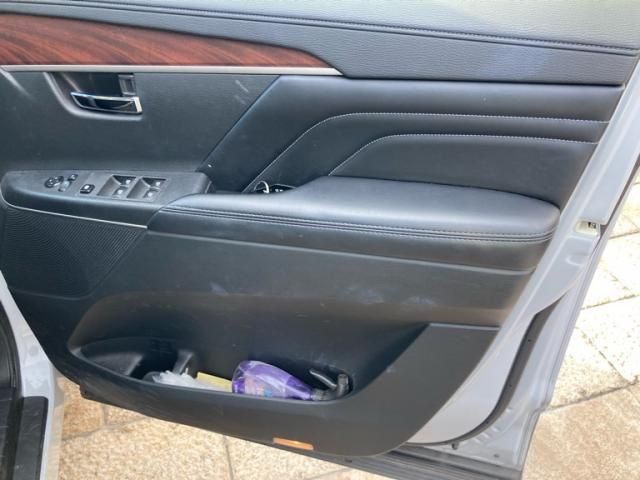 MITSUBISHI DELICA D:5 4WD 2023 Image 31