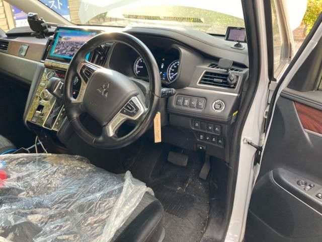 MITSUBISHI DELICA D:5 4WD 2023 Image 31