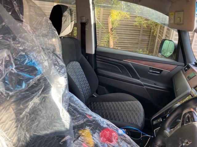 MITSUBISHI DELICA D:5 4WD 2023 Image 31