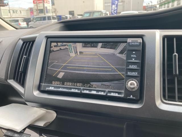 HONDA STEPWAGON 2012 Image 31