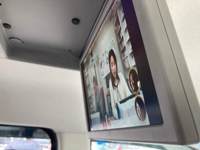 HONDA STEPWAGON 2012 Image 31