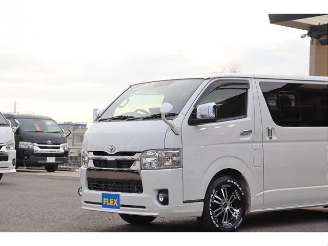 TOYOTA HIACE VAN 2WD 2021 Image 31