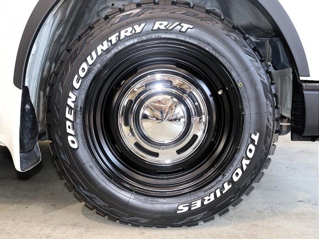 TOYOTA HIACE VAN 4WD 2019 Image 31