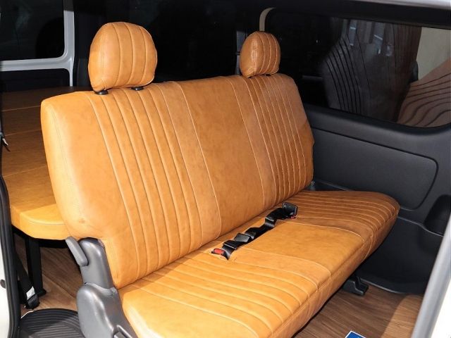 TOYOTA HIACE VAN 4WD 2019 Image 31