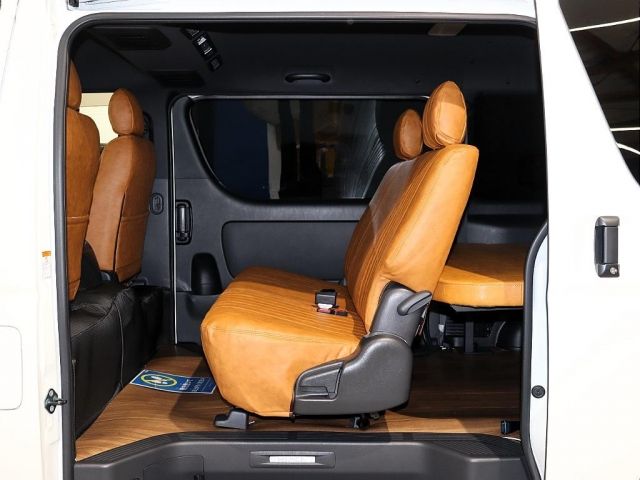 TOYOTA HIACE VAN 4WD 2019 Image 31