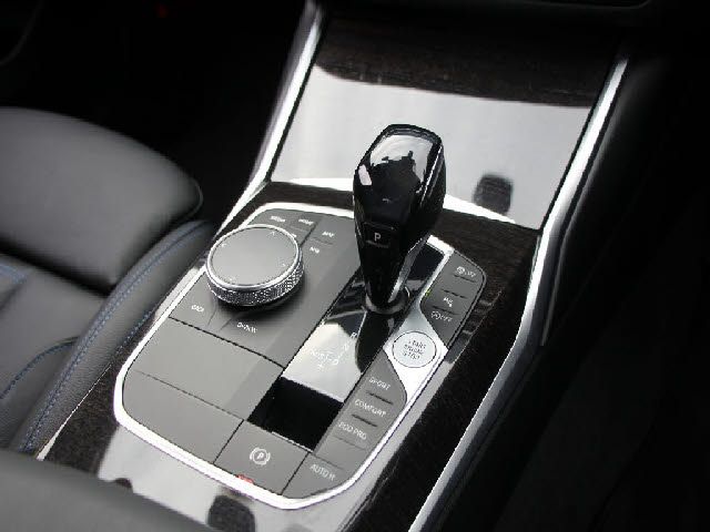 BMW 3SERIES SEDAN 2019 Image 31