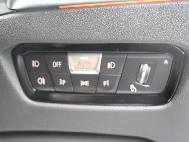 BMW 3SERIES SEDAN 2019 Image 31