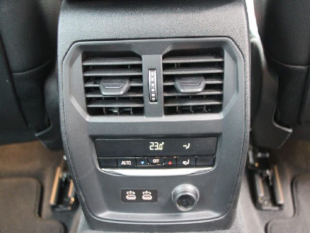 BMW 3SERIES SEDAN 2019 Image 31