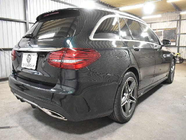 MERCEDES BENZ C CLAS 2018 Image 31