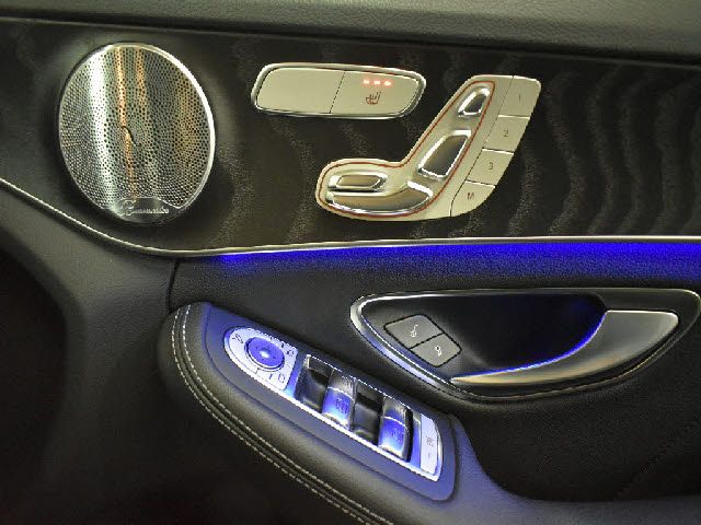 MERCEDES BENZ C CLAS 2018 Image 31